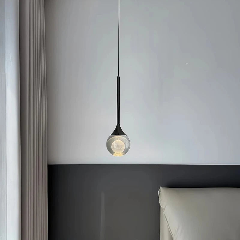 lampe suspendue moderne minimaliste transparente noir argenté brillante chambre restaurant étude cuisine