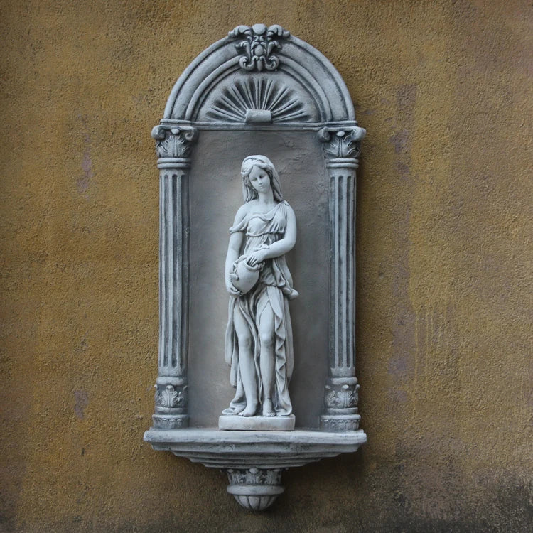 décoration murale extérieure statue classique antique grise sculptée détaillée bar patio