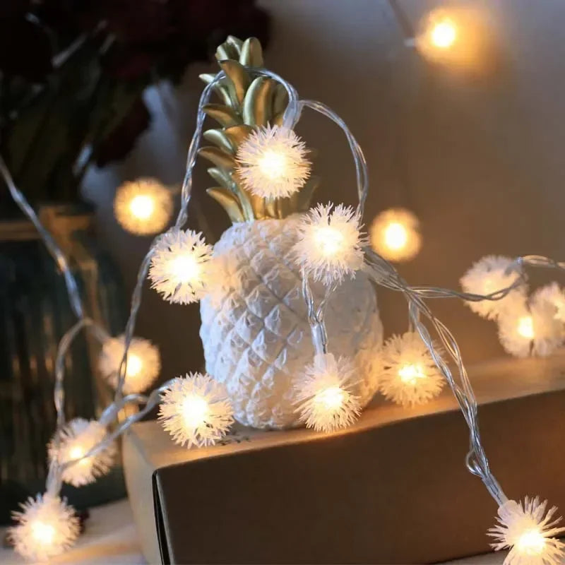 guirlande lumineuse led blanc boules pompon moderne 10 led 3m 20 led 6mDecoration Noël