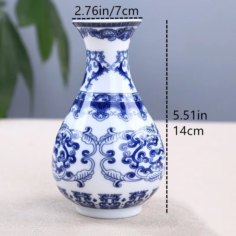 vases decoratifs ceramique bleu blanc decoration maison chinois traditionnel motifs floraux salon