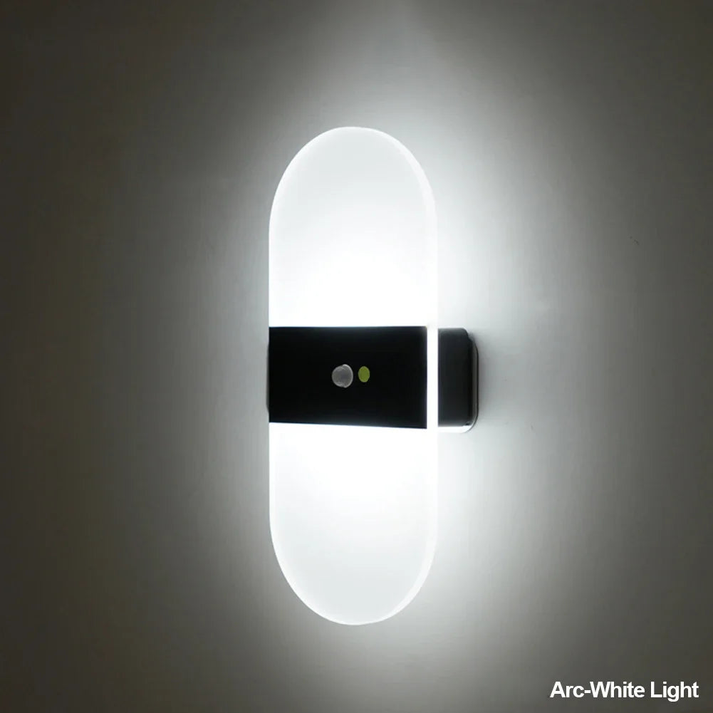 lampe murale led rechargeable aimantée veilleuse tactile blanc noir moderne chambre couloir décointérieur