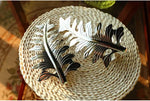 pince rideau feuille stylisée moderne métal fer couleur dorée fixations decorationintérieur anneaux boucles