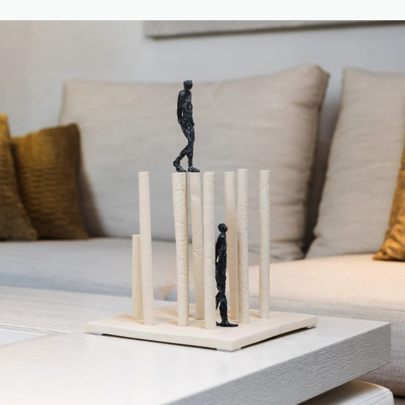 sculpture contemporaine figurines humaines noir blanc colonnes transparentes décoration erotique moderne abstraite