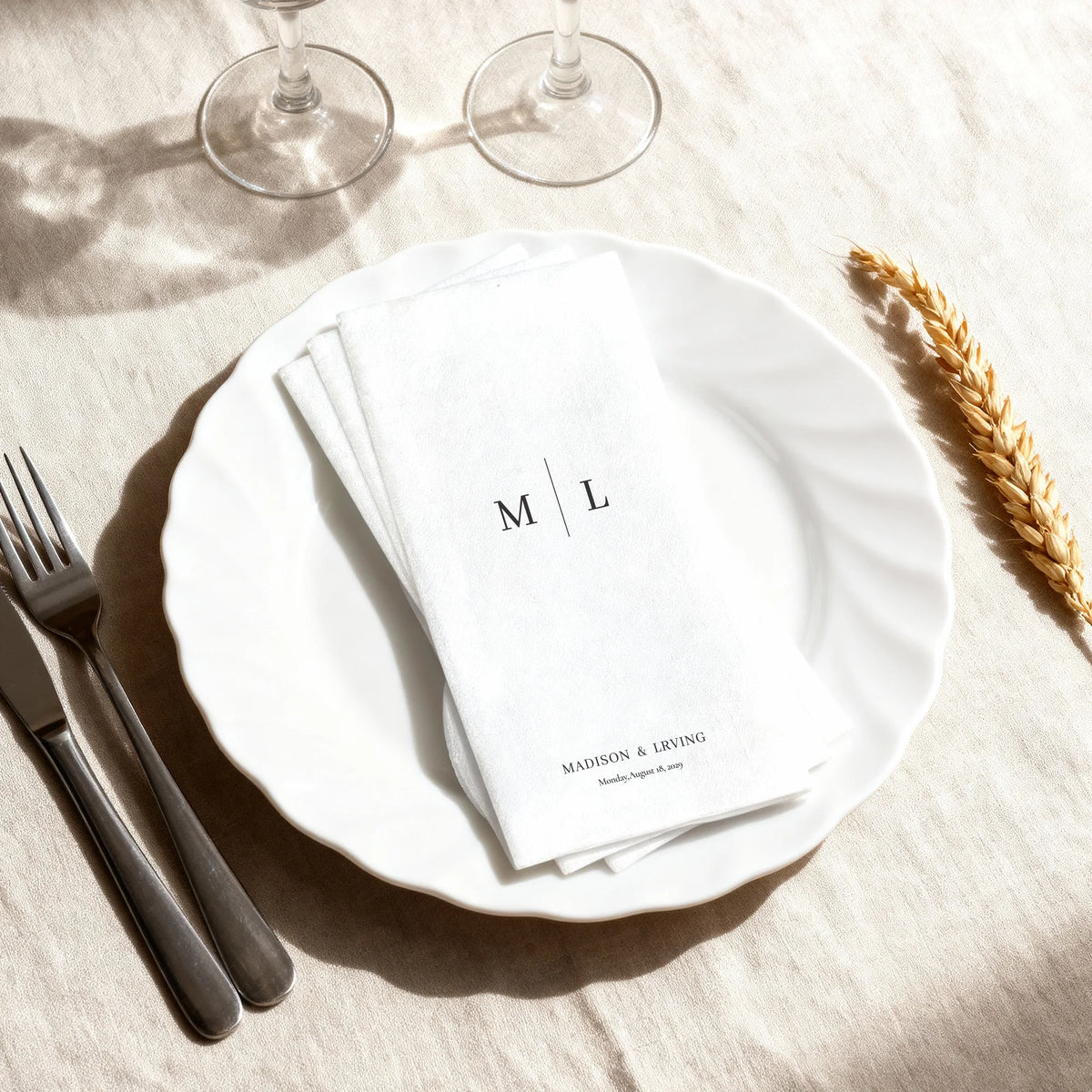 serviettes table personnalisables blanc monogramme minimaliste mariage réception 15pcs 25pcs 50pcs 75pcs 100pcs