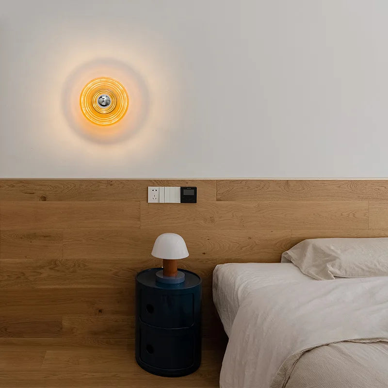 lampes murales modernes verre ondulé orange bleu turquoise blanc minimaliste chambre entrée