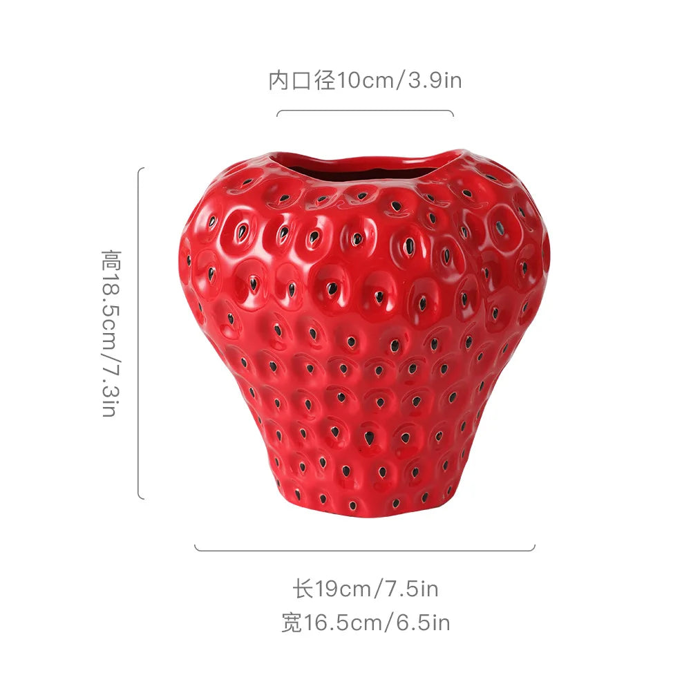 vase céramique moderne rouge rose fraises relief decoration maison creative fruit
