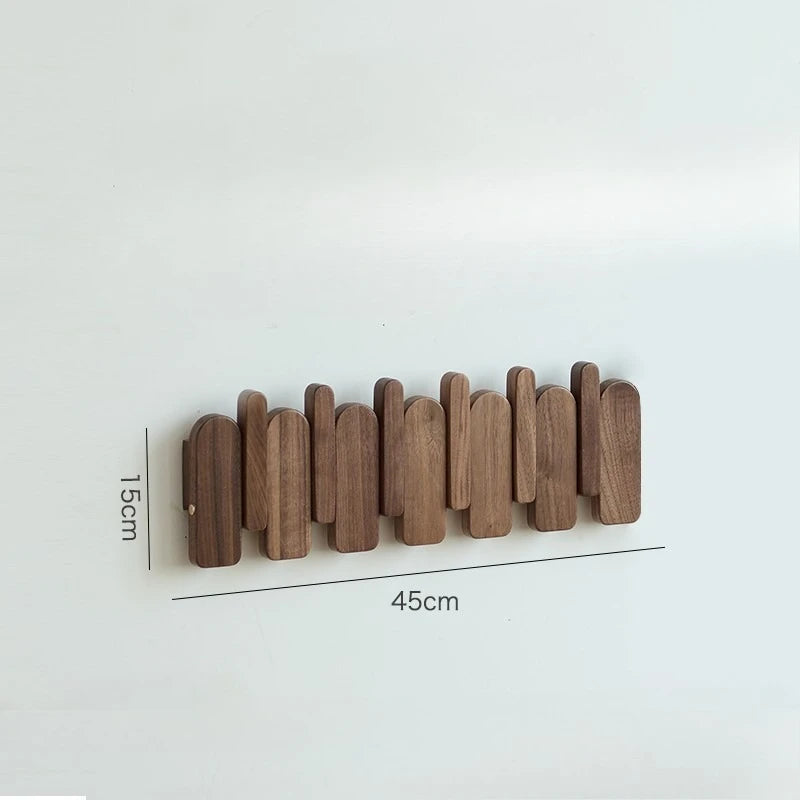 porte clés mural bois naturel moderne marron clair fixations adhésives sacs peluches hooks entrée