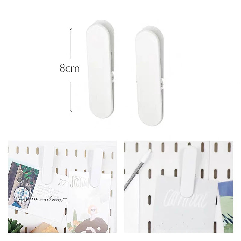 panneaux rangement blancs perforés moderne clips adhésifs étagères accessoires cuisine articles ménagers