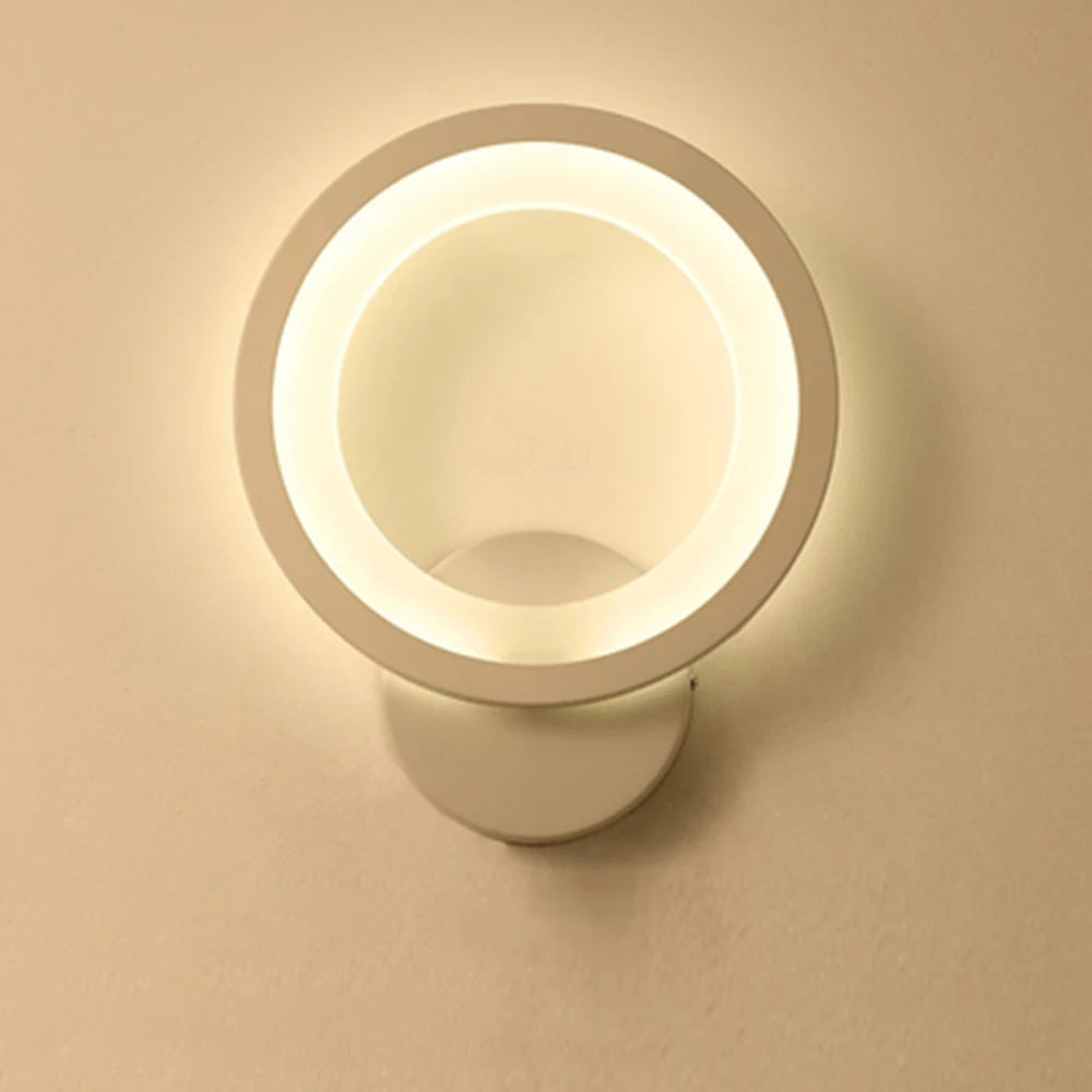 lampe murale moderne blanche adhésive ronde lumineuse salon chambre couloir