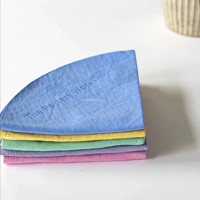 serviettes absorbantes poterie couleurs multiples texture tissée moderne artisanat réparation céramique matériaux arts utilitaires