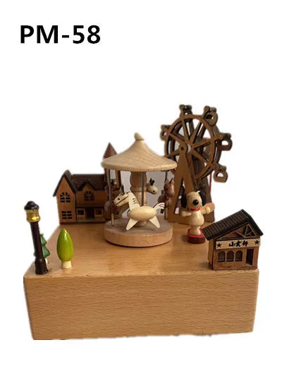 boîte musique bois naturel vintage personnages animaux arbre cabane enfants jouet décoratif