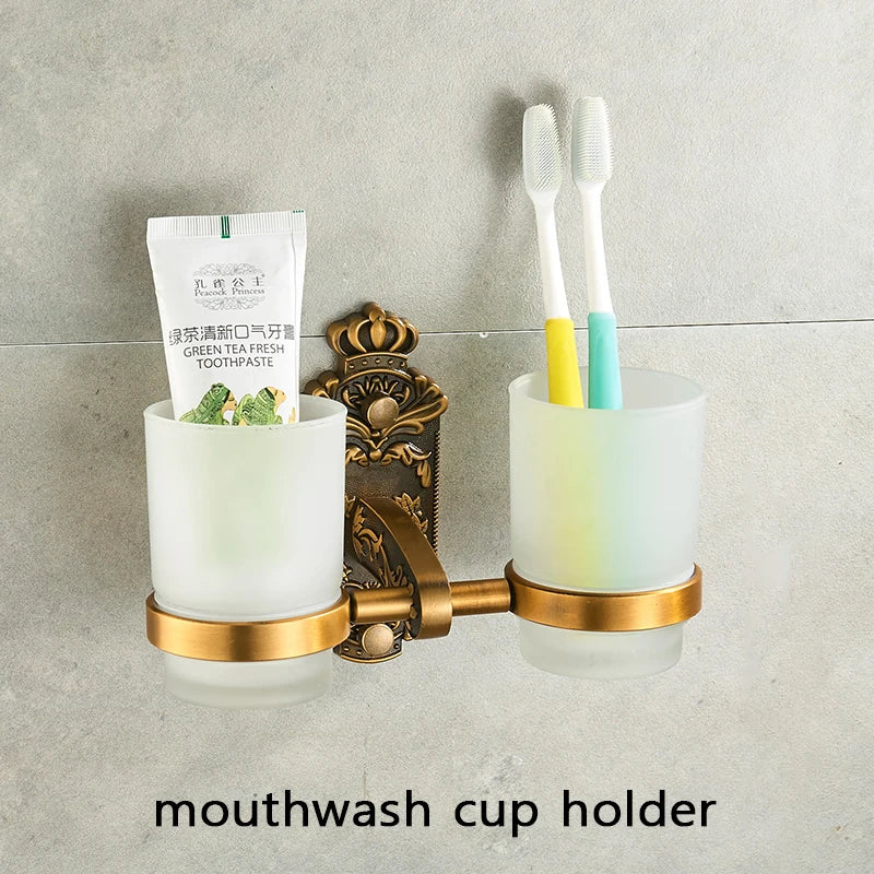 accessoires salle bain doré ornements floraux finition brillante classique porte savon porte gobelet porte