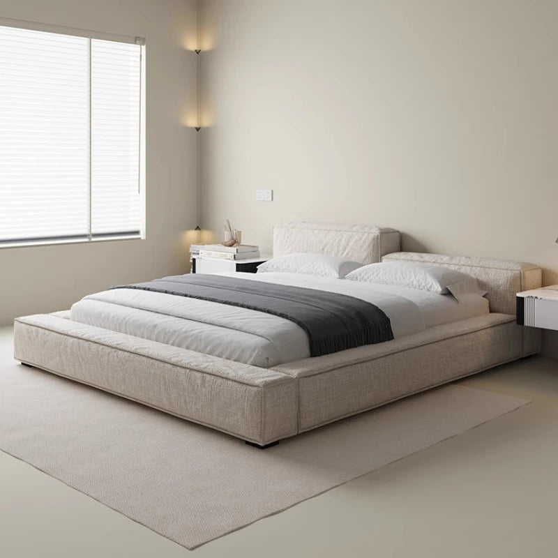 lit moderne bois tissu lin beige oreillers blancs draps gris blancs 188cm 218cm 246cm
