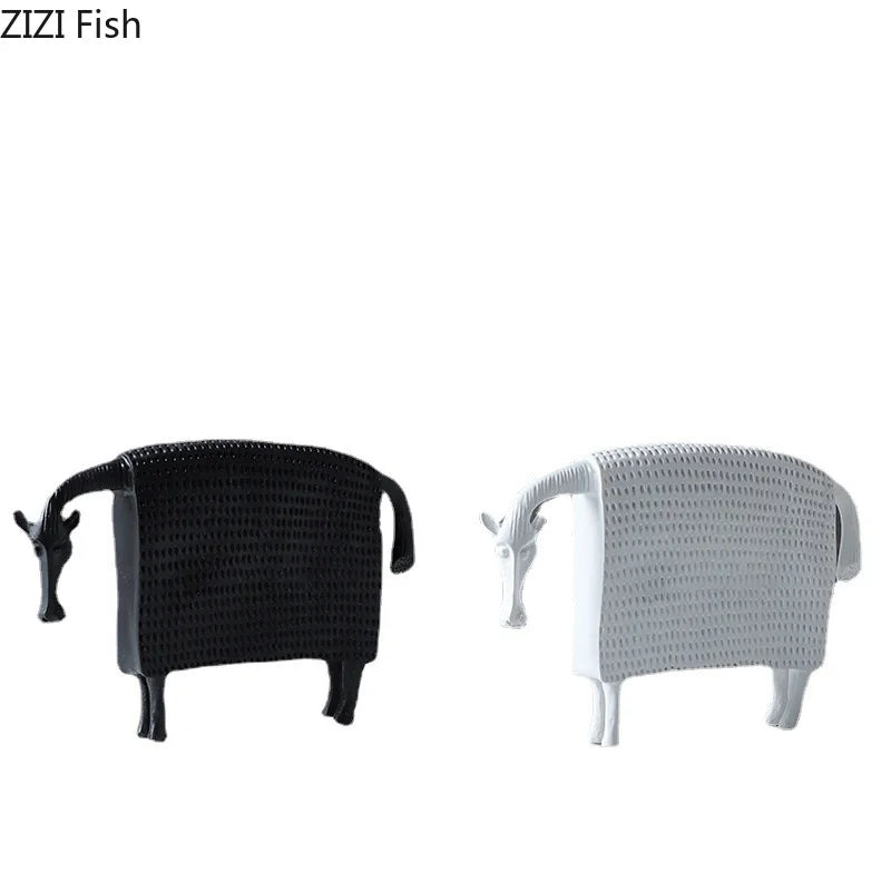 figurines animales vaches résine noir blanc modernes minimalistes décoratives deux image