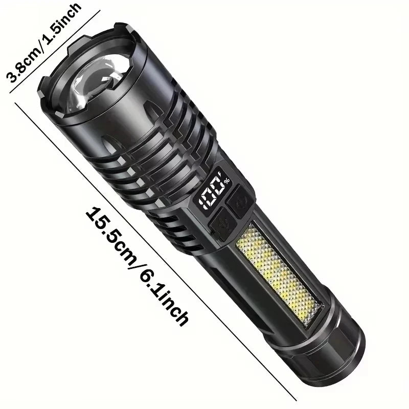 lampe torche led rechargeable type zoom étanche 500m luminosité noire texturée moderne robuste camping
