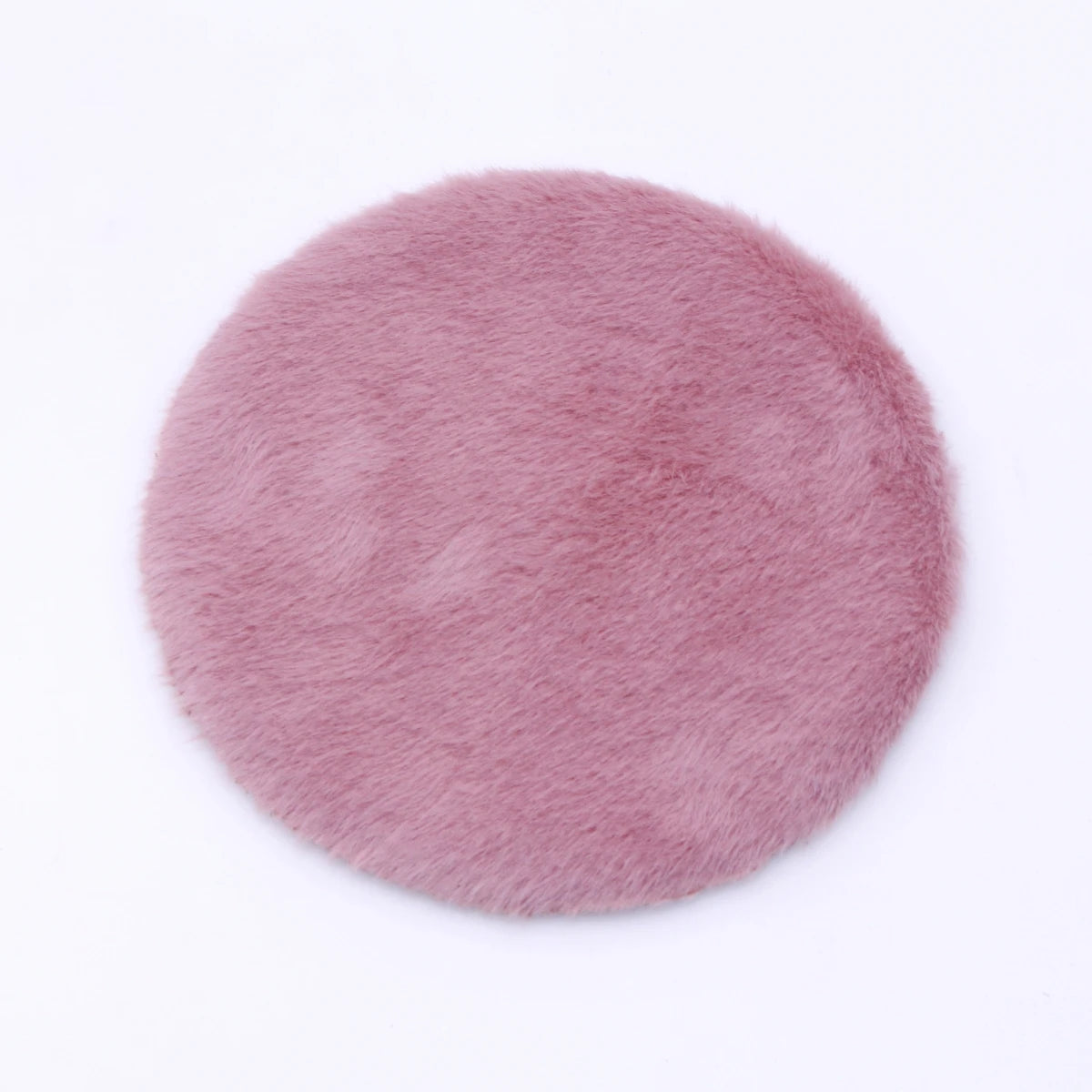 tapis rouge beige bleu ornements traditionnels franges classique miniature maison