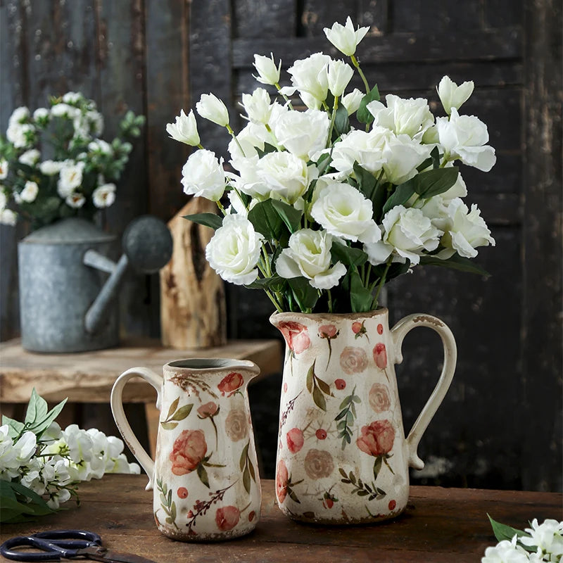 Pot fleurs vintage céramique blanc jaune vert rose beige poignée fleurs roses marguerites citrons