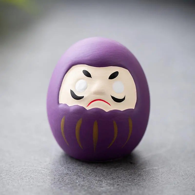 statuette japonaise daruma orange rouge noir vert violet rose blanche bonheur traditionnelle maison