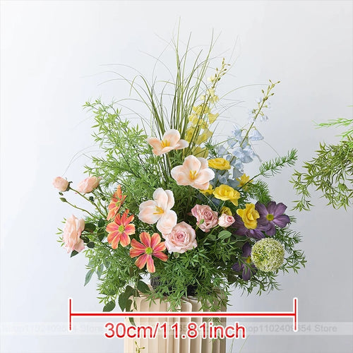 décoration murale bouquet fleurs artificielles roses blanches jaunes bleues feuilles vertes mariage fête événement
