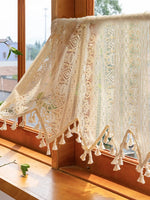 rideau traditionnel polyester crocheté motifs géométriques tassellets blancs beige clair opacité chambre cuisine