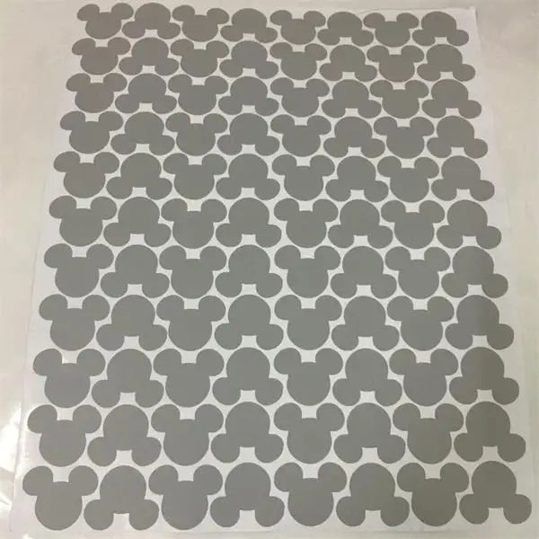 autocollants tête mickey mouse couleur bleu vert rouge rose noir simples chambre enfants decoration