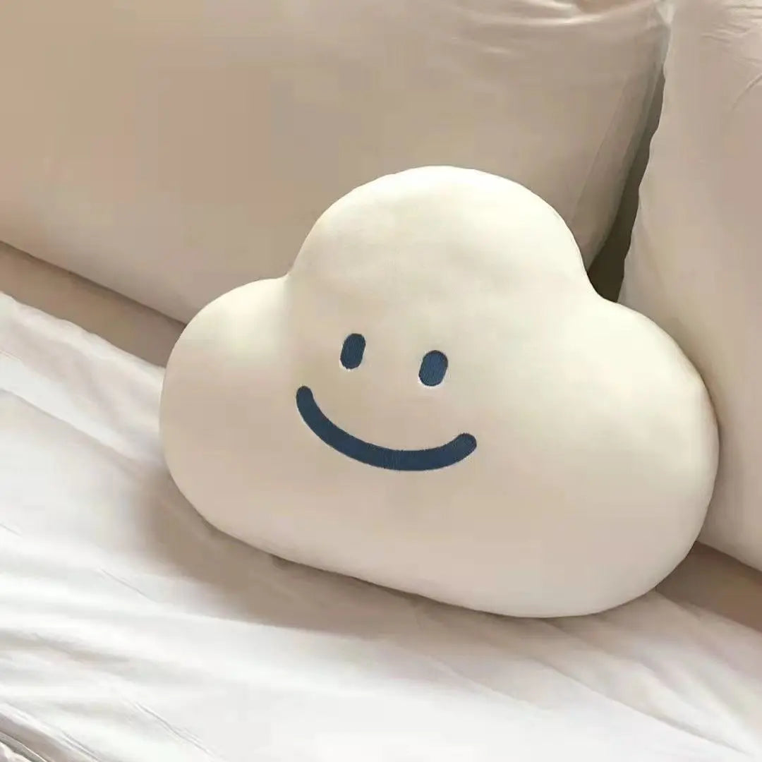 coussin blanc souriant fibre polyester coton doux moderne décoration intérieur lit chambre coucher
