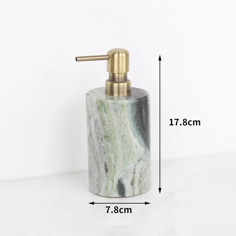 ensemble décoration salle bain marbre vert blanc moderne distributeur savon boîte mouchoirs flacon parfum