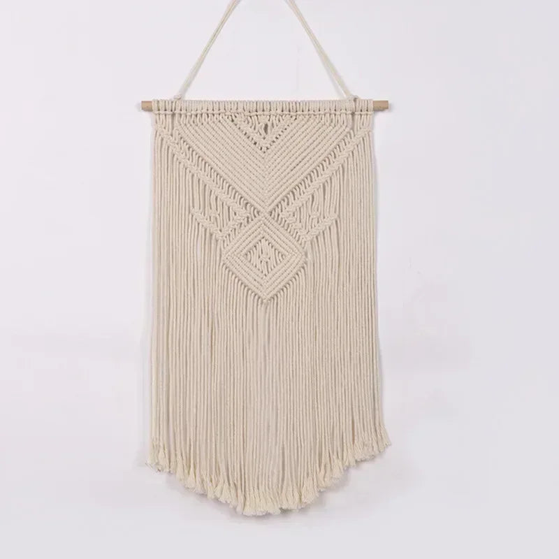 tapisserie macramé boho chic beige motifs géométriques franges moderne suspension maison