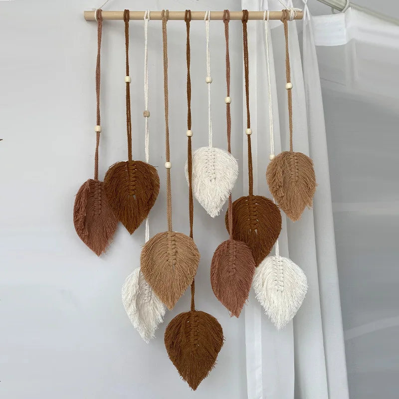 Feuille macramé murale kaki foncé salon