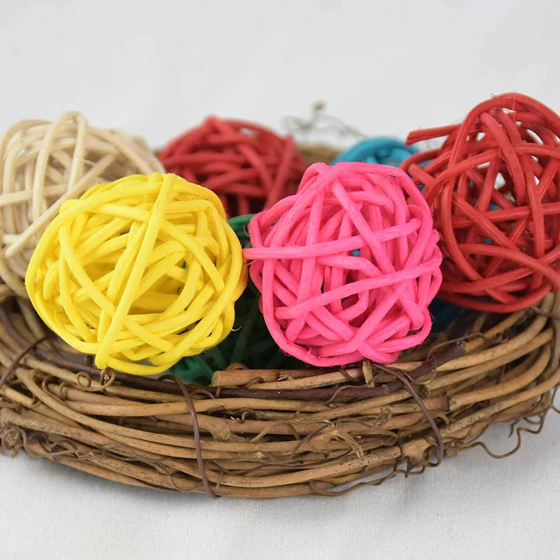décoration intérieure boules rotin artificielles couleur rouge jaune vert rose blanc noir