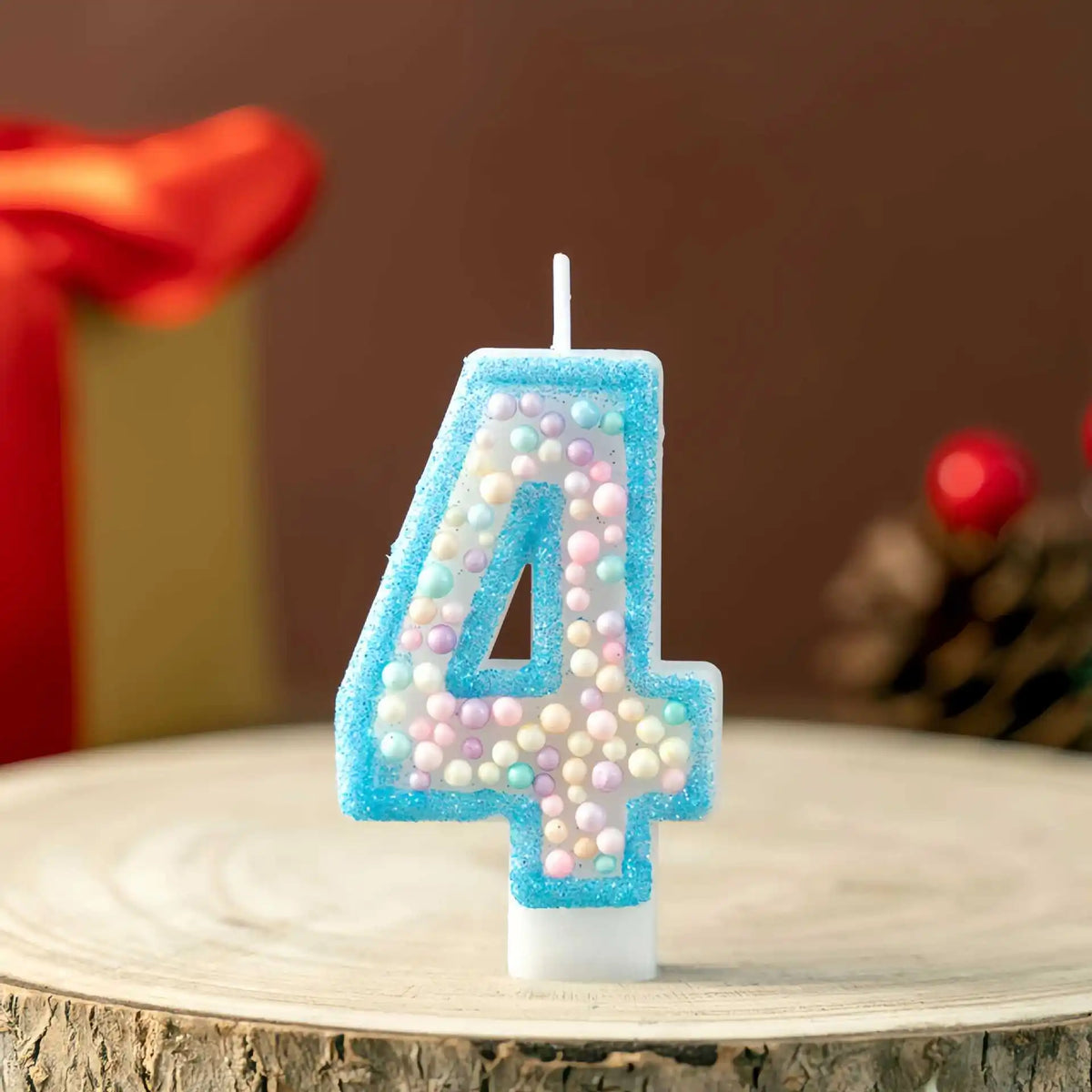 bougies anniversaire numéraires chiffres bleu pastel multicolores décoration gâteau enfant brillantes support blanc