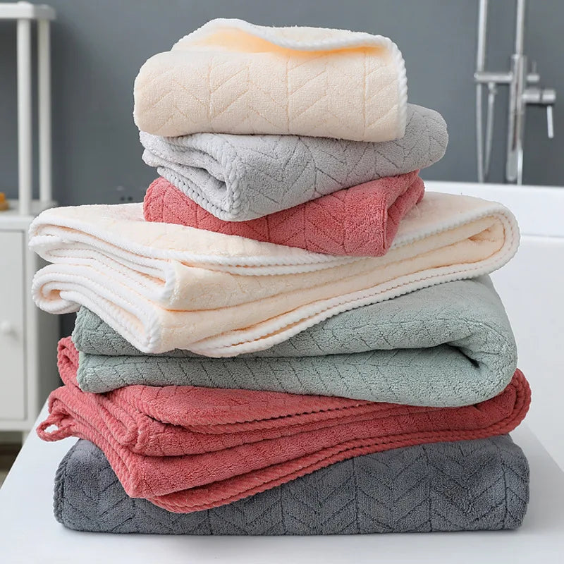 serviette bain absorption rapide séchage velours microfibre motif géométrique couleurs multiples moderne