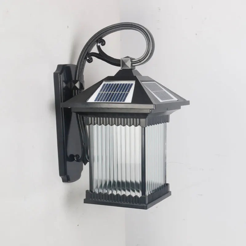 lampe solaire murale noire transparente classique fixée panneau solaire led ip44