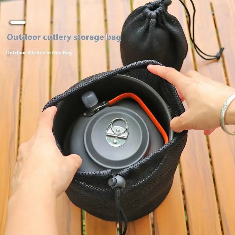sac rangement noir maille opacité cordelette pratique camping cuisine pique nique organisation vaisselle barbecue