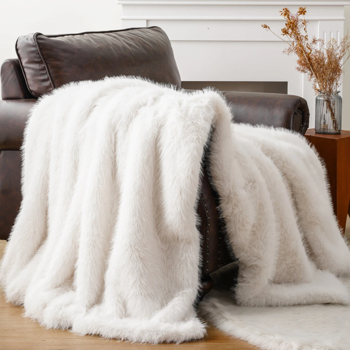 couverture fourrure marron foncé luxueuse douillette grande taille automne hiver usage multiple intérieur voyage