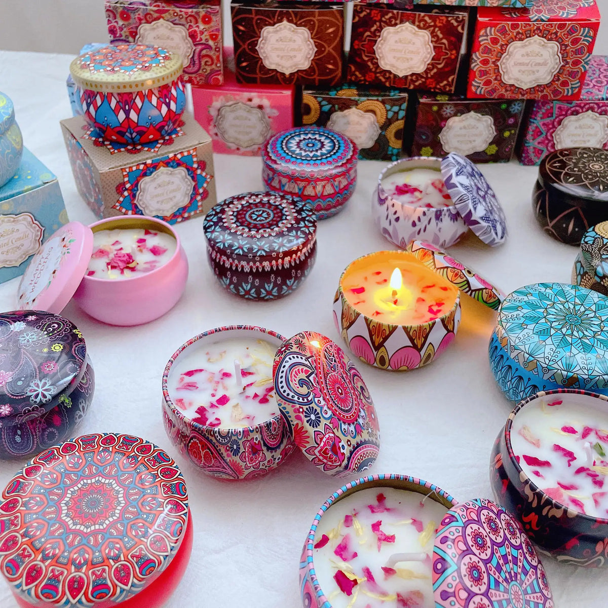 bougies parfumées cire soja parfum mandala boho chic bleu rose noir blanc aromathérapie