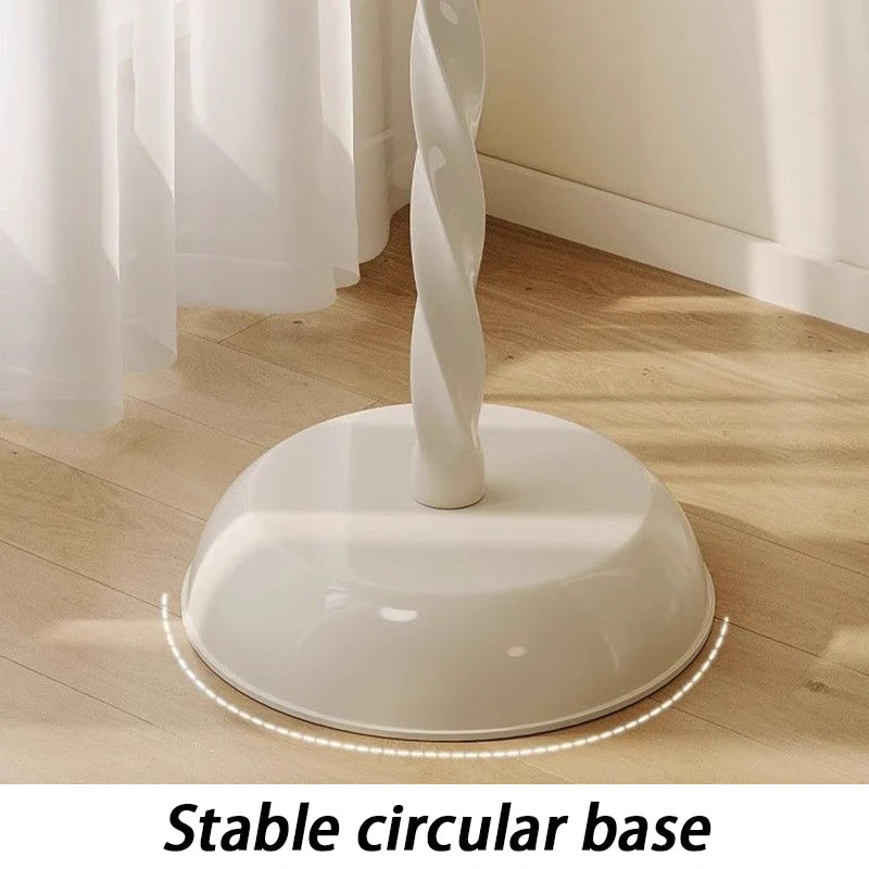 table basse moderne blanche ondulée spiralée tasses thé biscuits déco coquillage angel figurine
