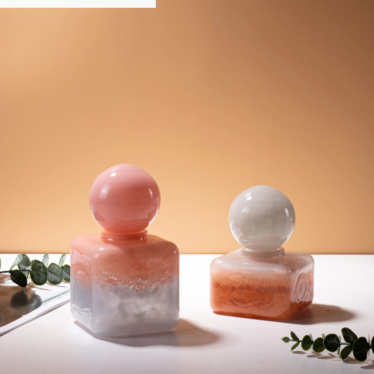 diffuseur huiles essentielles verre marbré moderne rose blanc translucide effet onyx élégant intérieur sophistication