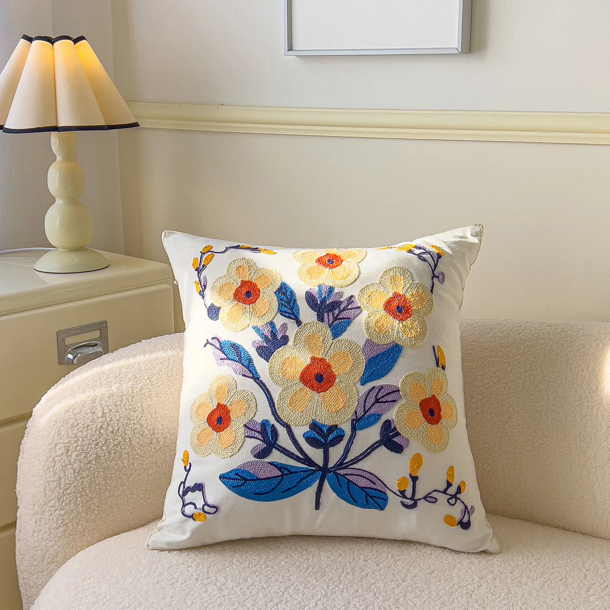 taies d'oreiller brodées motifs floraux coton polyester 45x45cm couleurs variées décoration intérieure coussins décoratifs