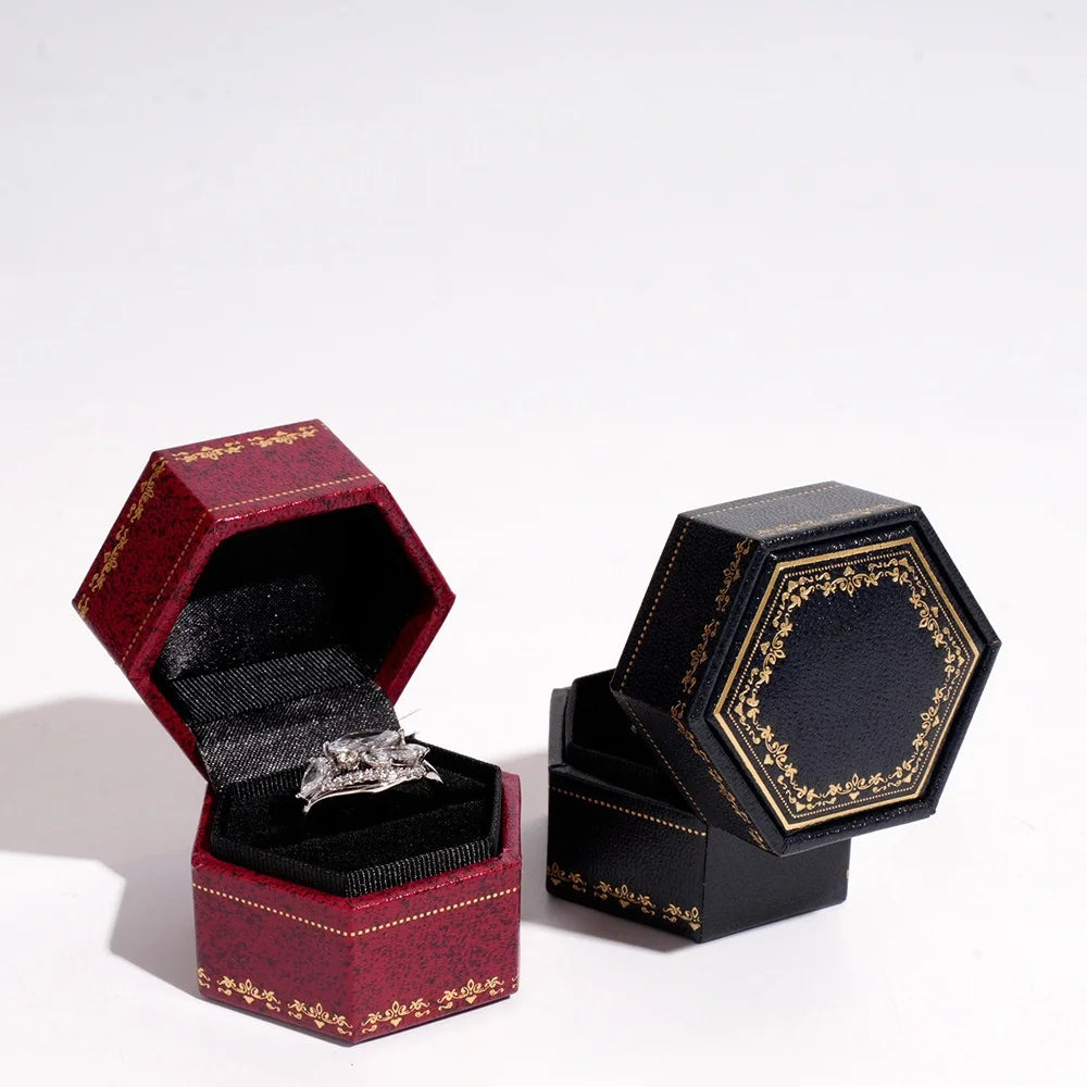 boîte rangement velours bague élégante strass classique or argent diamants carrousel floral compact sécuritézipcodeignore