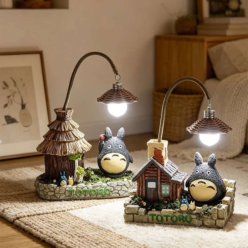 veilleuse led totoro deco anime noir marron figurines suspendu lapin maisonnette rusticampoche