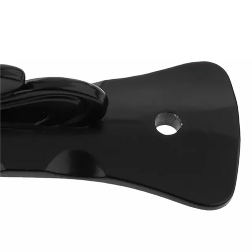 supports muraux décoratifs noirs shaped angle bracket étagères apparentes classiques ornementés décoration florale