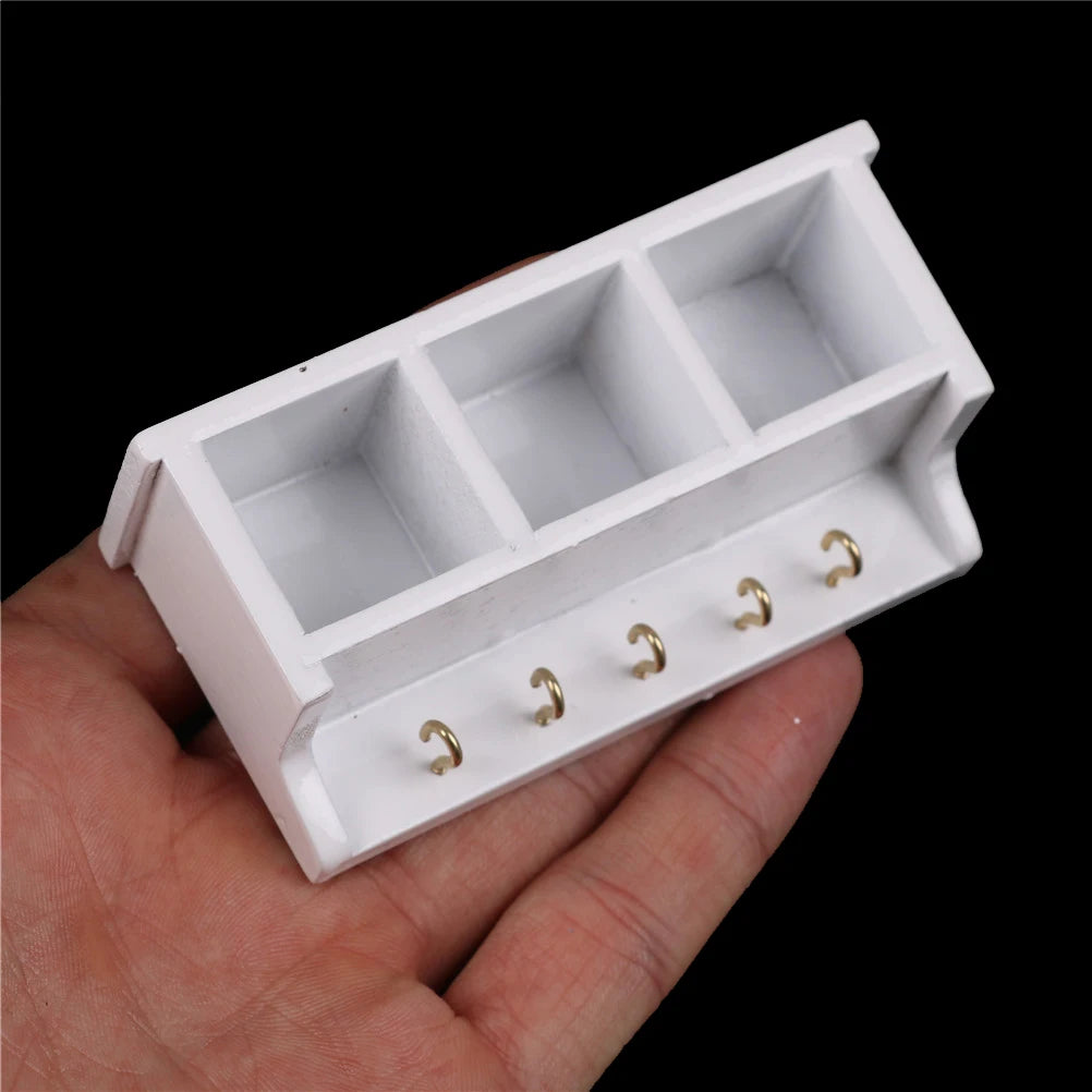 boîte bijoux blanche classique matériau plastique certification 8cm 4cm 2.5cm