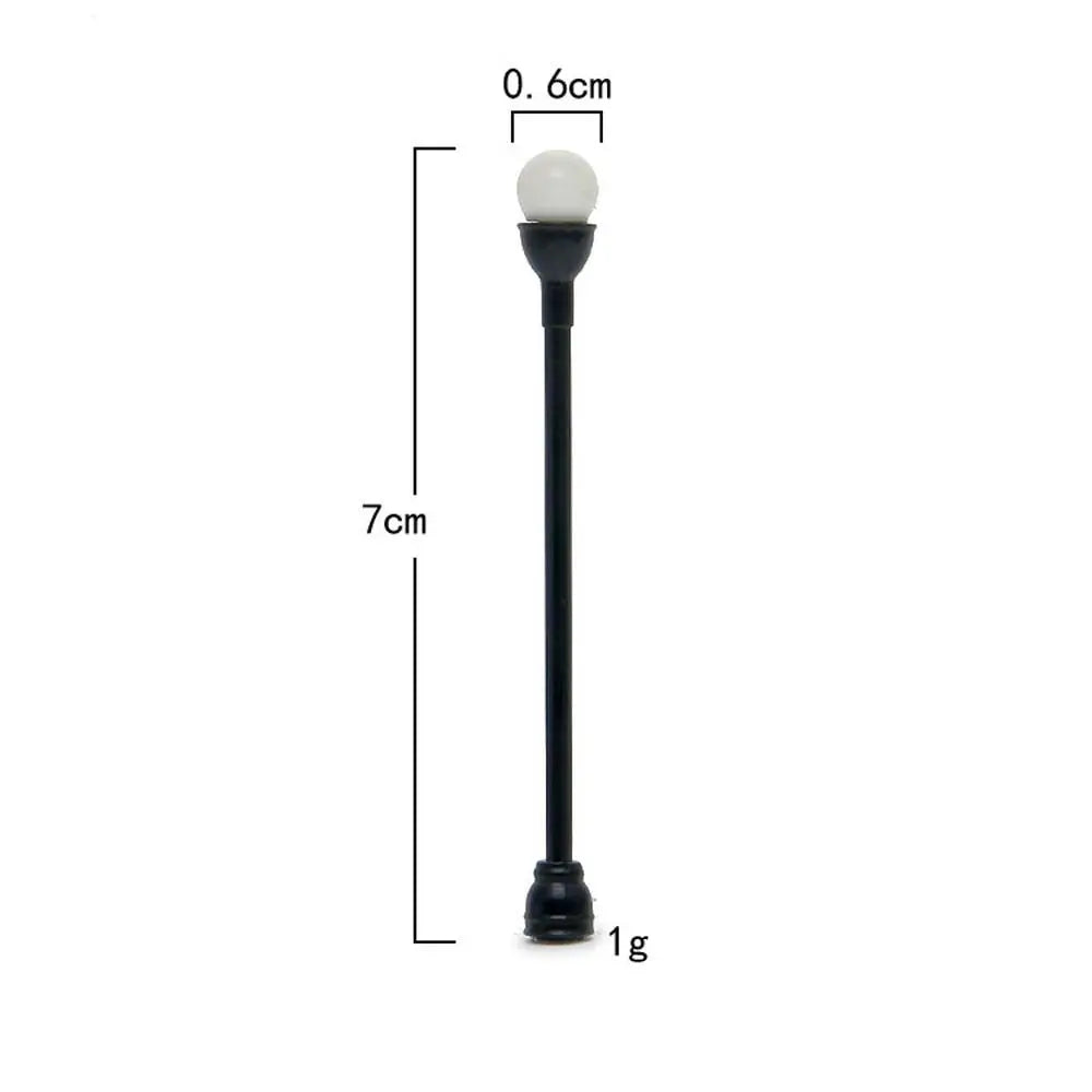 lampadaire miniature résine noir simple classique boules lumineuses blanches décoration jardin aménagement paysager diy