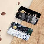 étui carte bancaire kpop strays moderne noir gris blanc personnes costumes formels minimaliste