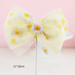 décoration anniversaire mariage figurines dessin animé fleurs rubans transparents piques bleu jaune rose