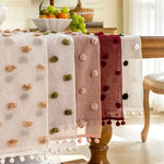table cuisine nappe rose blanche rouge pompons décorative rustique imperméable machine festive noël pâques