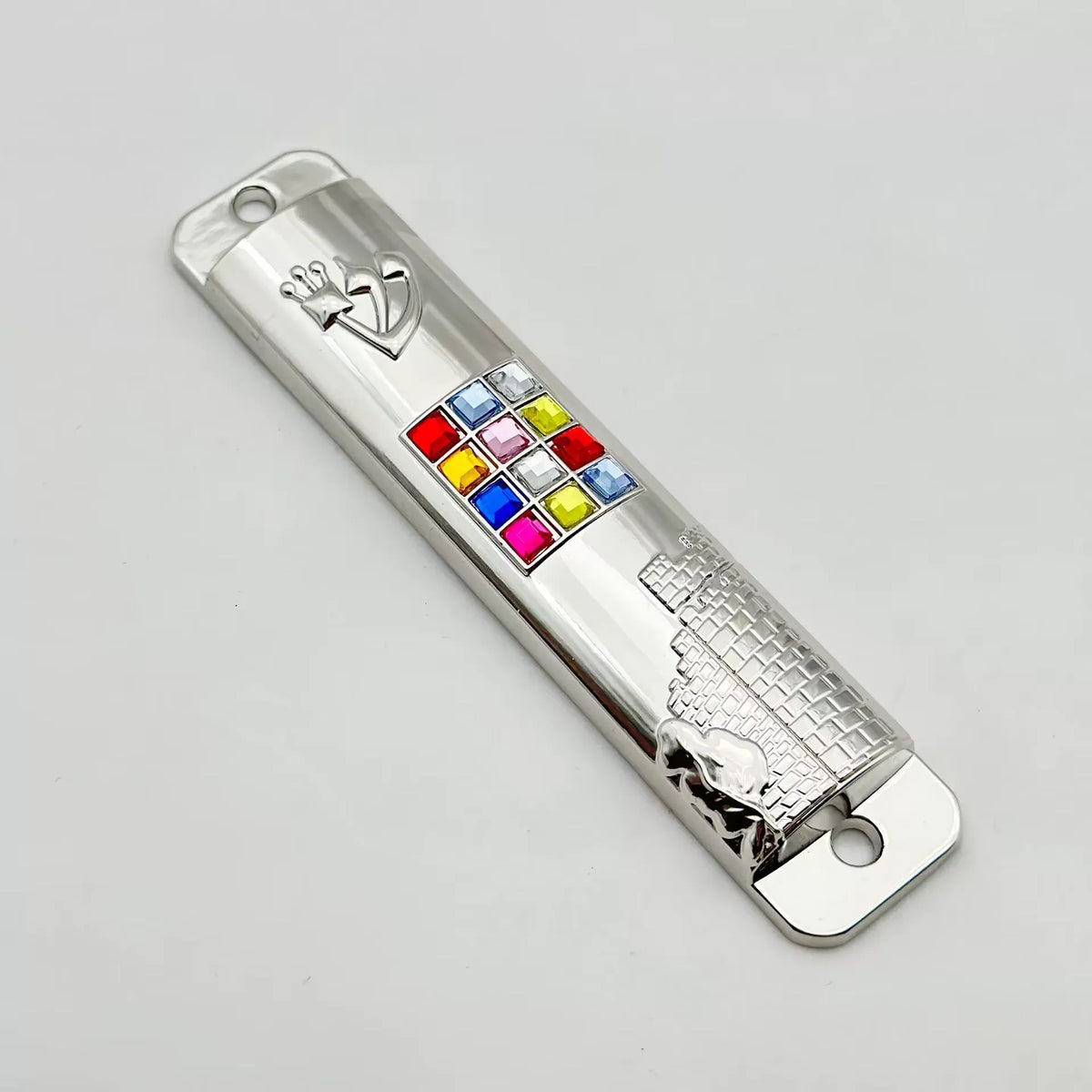 décoration maison mezuzah argenté doré relief architectural strass colorés traditionnel artisanal hanukkah