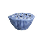 cache pot porcelaine bleu clair rose pâle vert pastel motifs perforations texture ondulée moderne