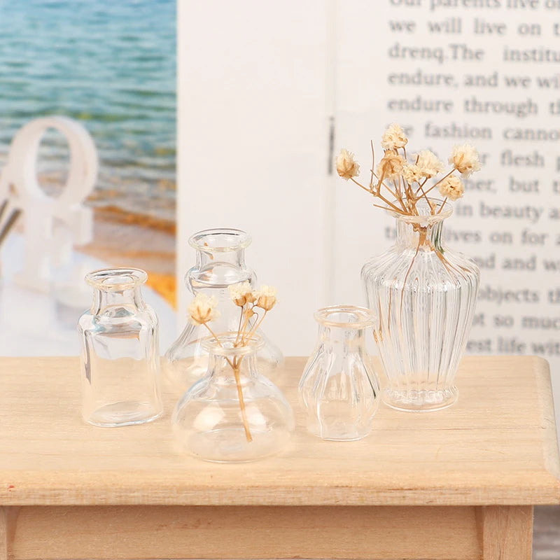 vases verre transparent rayures verticales moderne décoration intérieure accessoires maison poupées éléments vintage sophistiqués